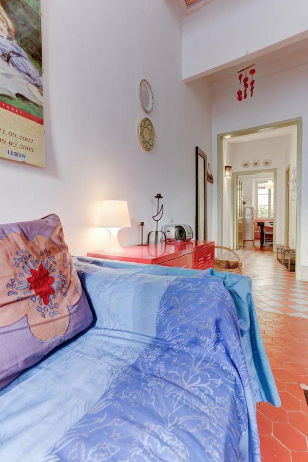 Les Fresques Apartment ม็องตง ภายนอก รูปภาพ
